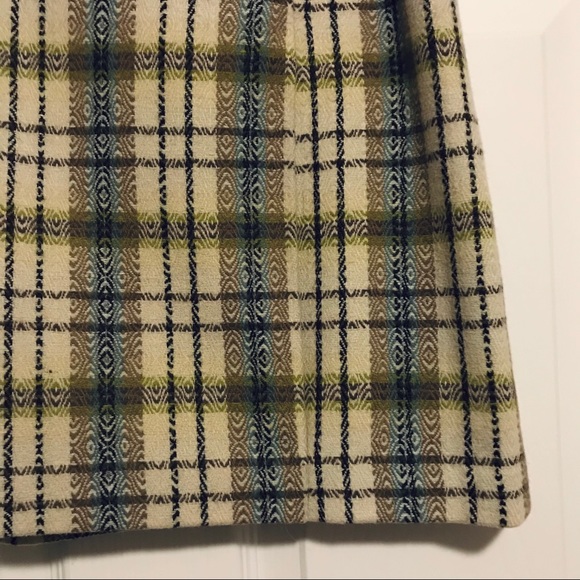 Clueless Plaid Skirt - Picture 2 of 3
